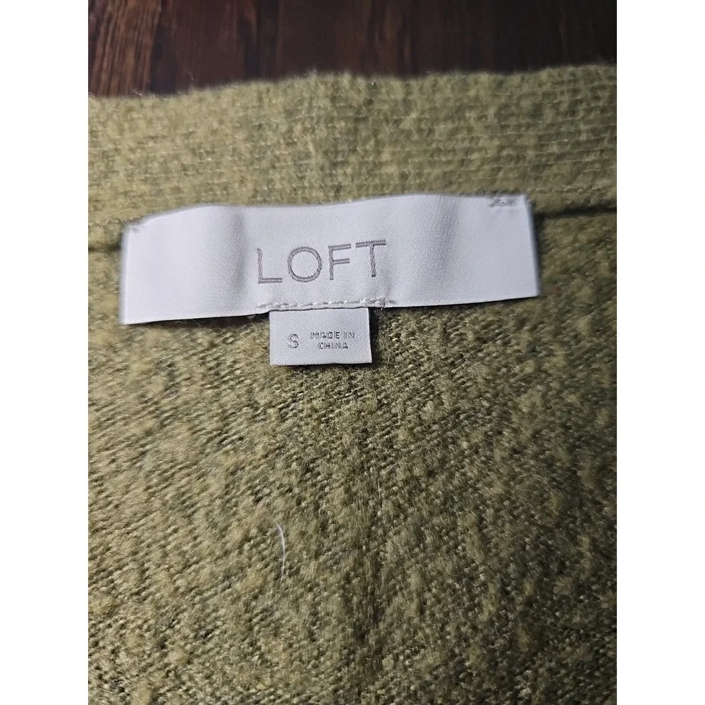 Ann Taylor LOFT Pullover Sweater Knit‎ S Green Long Sleeves Warm Soft